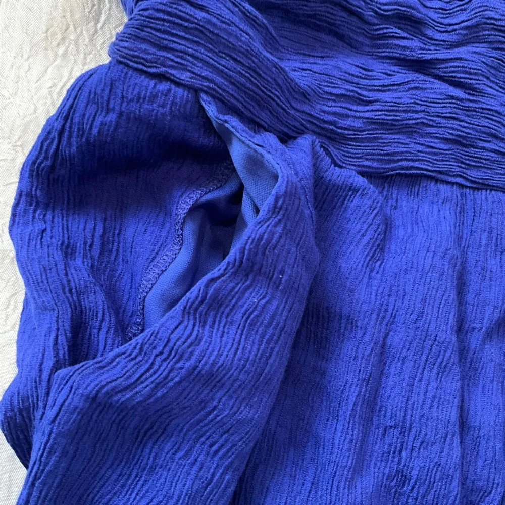 One Clothing Royal Blue Crinkle Plunging Romper Tie Shoulder Open Back Smocked M